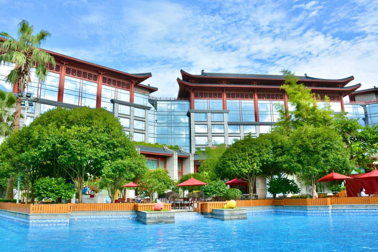 桂林香格里拉（亲子酒店 恒温泳池） 外观 照片